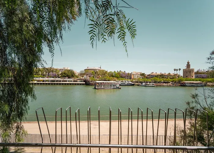 Betis River View Apartamento *